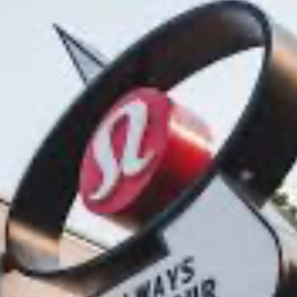 Meet your Posher, R - Picture 1 of 1